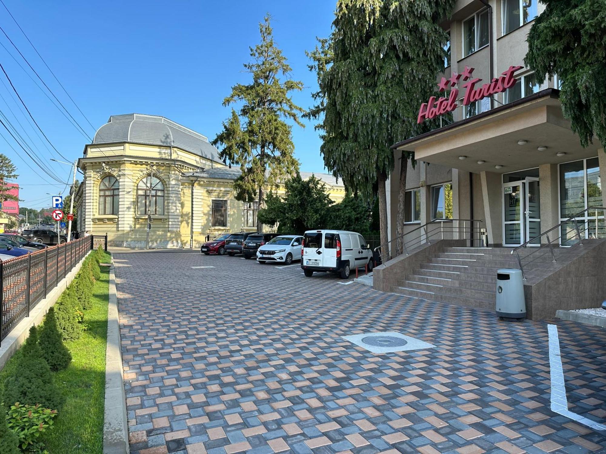 Hotel Turist Fălticeni Dış mekan fotoğraf